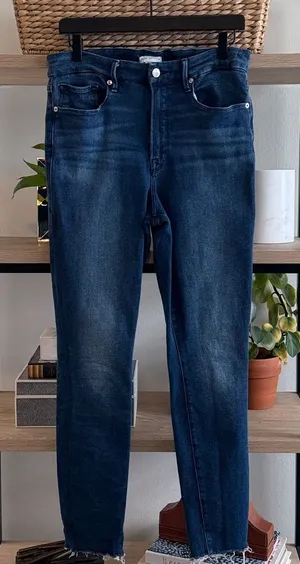 Good American "Good Waist” High Rise GWRH941T Raw Hem Skinny Jeans, 14/ 32 thumbnail 1