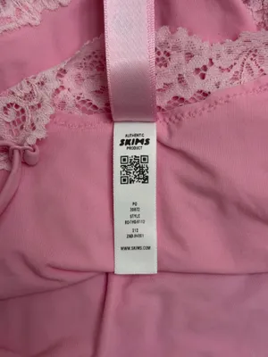 NWOT Skims Fits Everybody Lace Cami Bodysuit SMALL thumbnail 6