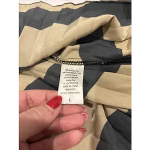 Lularoe -‎ Jill Skirt- Large- NWT- Tan and Black stripe Pleated Accordion thumbnail 5