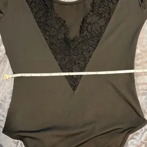 SHEIN Black Lace Trim Long Sleeve Bodysuit – Size M (US 6 / EU 38) (b4) thumbnail 10