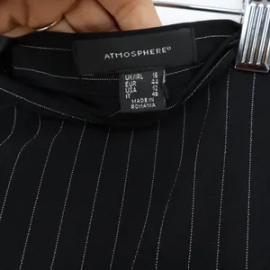 Atmosphere Skirt Womens 12 Ruffle Hem Black Pinstripe Career Excellent thumbnail 2