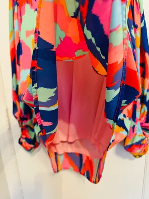 Free Spirit Colorful Ikat Blouse Size Large thumbnail 6