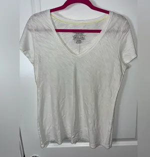 Patagonia Women’s White V-Neck Mesh Short Sleeve Basic Casual T-Shirt Size Large thumbnail 1