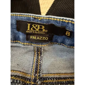 Medium Wash Palazzo Jeans Size 8 Blue thumbnail 4