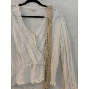 Selfie White Crochet Lace‎ Trim Smocked Waist Blouse XL Long Sleeve Boho Top thumbnail 4