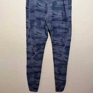 Alphalete Surface Pocket Leggings thumbnail 5