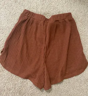 Shorts thumbnail 2