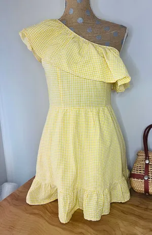 Altar'd State Yellow Gingham One-shoulder Short Dress thumbnail 1