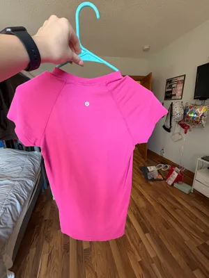 Lululemon Swiftly Tech Short Sleeve thumbnail 2