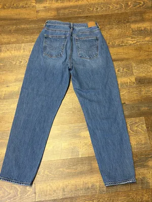 American Eagle Mom Straight Jean Womens 4 Comfort Stretch Waistband Blue thumbnail 6