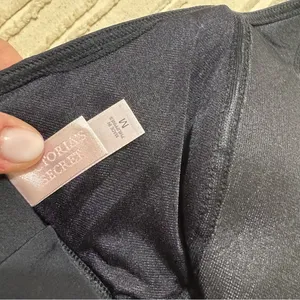 90s Victoria’s Secret Black Halter Bikini Top thumbnail 3