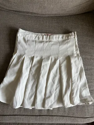 White skirt Size XS thumbnail 2