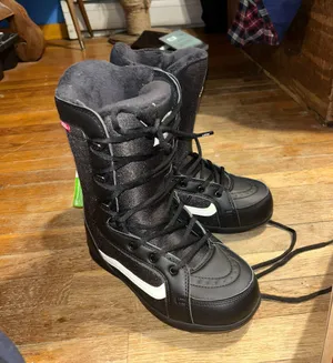 Snowboard Boots thumbnail 1