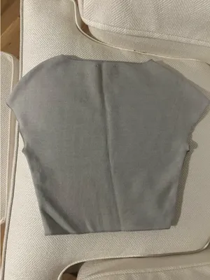 Zara Grey Crop Tee  thumbnail 3