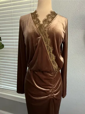 NWT Anthem the label Velvet Lace Trim Wrap Midi Dress thumbnail 2