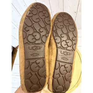 UGG Dakota Women's US 8 Moccasin Slipper Shoe Chestnut Shearling Lined thumbnail 9