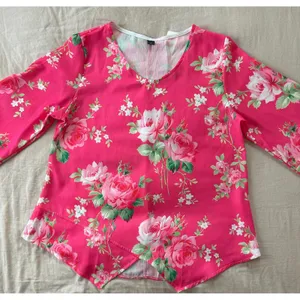 Floral V-Neck Blouse Magenta Pink Rose Print Asymmetrical Hem Top XL thumbnail 1