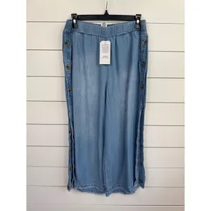 For The Republic Chambray Size M Wide Leg Side Button Frayed Hem Ankle thumbnail 2