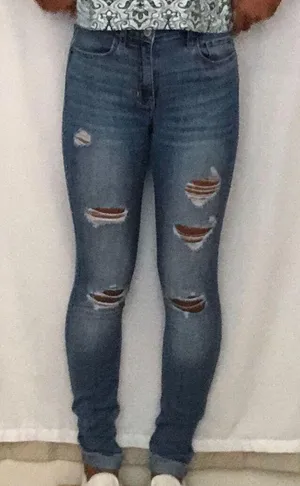 Hollister Super Skinny Ripped Jeans thumbnail 1