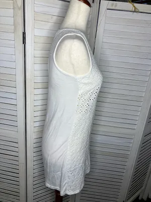 Solitaire Swim White eyelet women’s tank top thumbnail 2