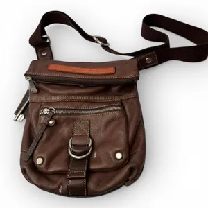 Vintage Y2K Fossil Genuine Leather Crossbody Bag – Distressed Brown Key Charm thumbnail 1