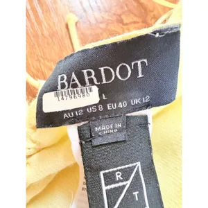 Bardot Margo Barely There Open Back Ruffle Top Yellow Large US 8 thumbnail 5
