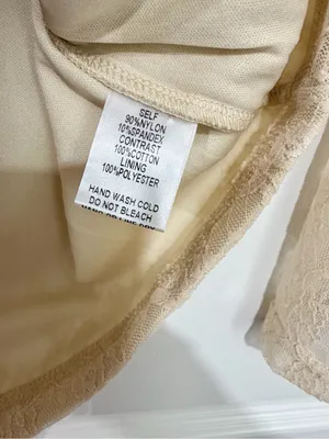 NWT Easel Cream Lace Coquette Cottagecore Cold Shoulder Balletcore Small Top thumbnail 4