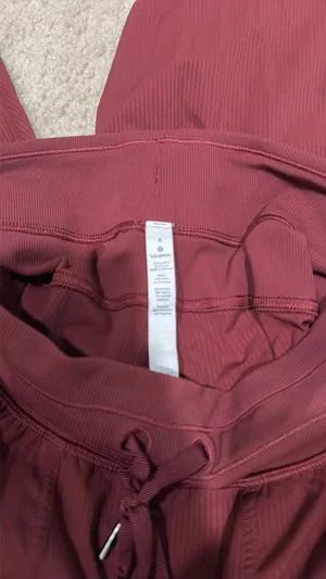 Lululemon Joggers thumbnail 2