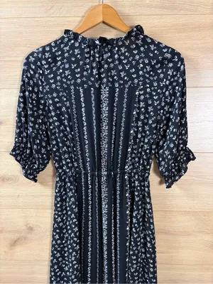 CeCe Black Floral Smocked Midi Dress Size XS thumbnail 2