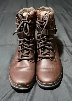 UGG Waterproof Brown Leather Lace Up Buckle Combat Ankle Boots Women Size 6.5 thumbnail 2
