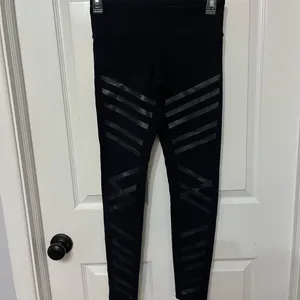 Alo Yoga | Airbrush Lineal Stripe Leggings black‎ size XS thumbnail 4