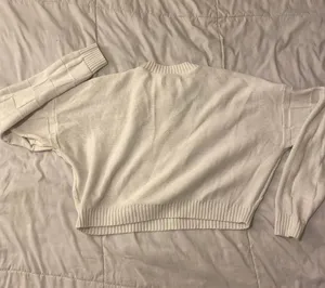 Hollister Sweater thumbnail 2