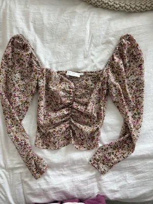 ASTR The Label Floral Top thumbnail 2