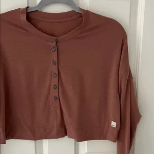 Vuori Cropped Henley Long-Sleeve Top - Rust Brown thumbnail 1