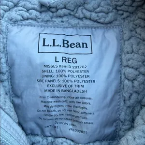 L.L. Bean Women's Light Gray Quilted Vest Size large thumbnail 3
