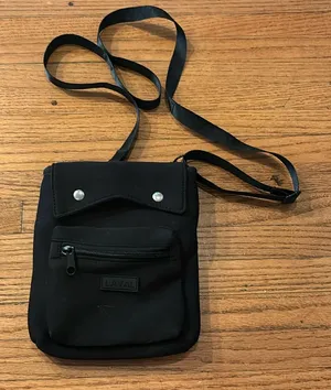 Lava crossbody bag Black thumbnail 1