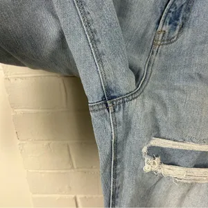 American Eagle Light Wash Distressed Curvy Mom Jean Size 4 thumbnail 9