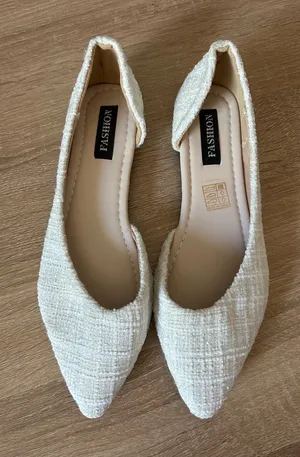 Ash Cream Tweed Pointed-Toe Flats thumbnail 1