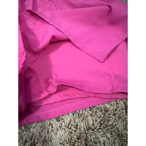 90‎ Degree by Reflex Lightstream Love & Flutter Running Shorts Pink Size Small thumbnail 3