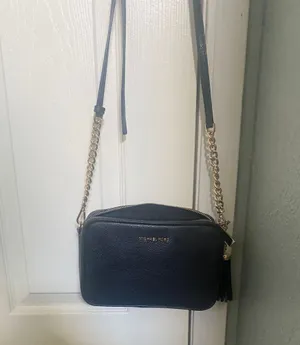 Michael Kors Crossbody Purse thumbnail 3