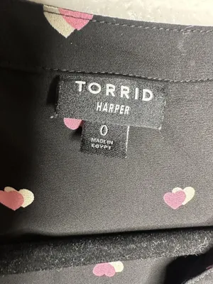 Torrid Shirt Womens Large Heart Print Split Neck 3/4 Sleeve Blouse Black Harper thumbnail 3