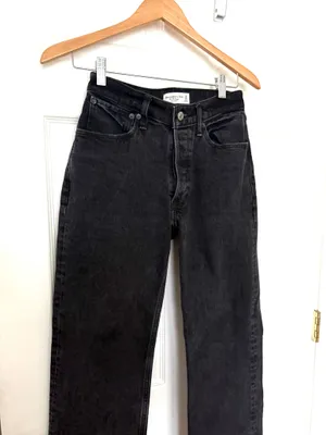 Abercrombie 90’s Low Rise Baggy Jeans thumbnail 2
