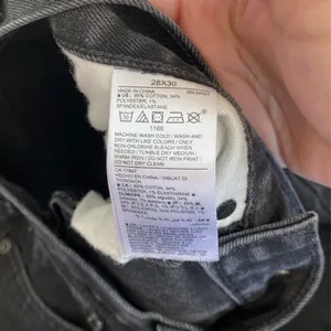 Old navy black slim‎ jeans size 28 thumbnail 4