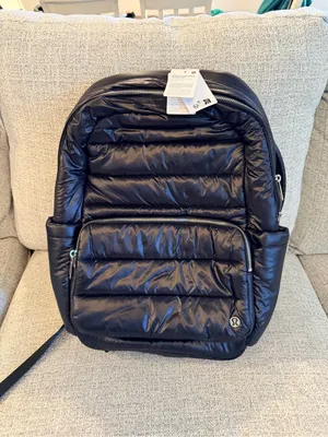 Lululemon Everywhere Backpack 22L Wunder Puff black limited edition NWT thumbnail 6