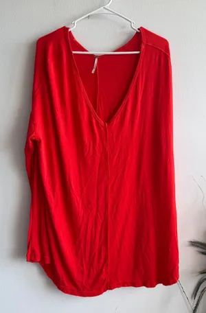 Free People We The Free Womens Red V Neck Long Sleeve‎ Oversized Tunic Top M thumbnail 1