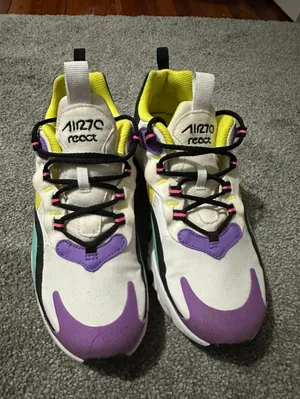 Nike Air Max 270 React thumbnail 2