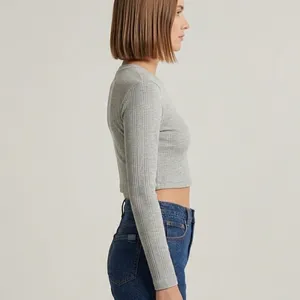 Abercrombie Athletics Abercrombie & Fitch Gray Ribbed Long Sleeve Crop Top Crew Neck Shirt Size Small thumbnail 3