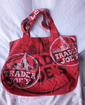 Vintage Retro Trader Joe's Wind and Cheese Red Tote Bag Excellent Condition thumbnail 1