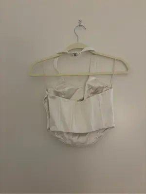 Aritzia Wilfred White Satin Halter Crop Top thumbnail 2
