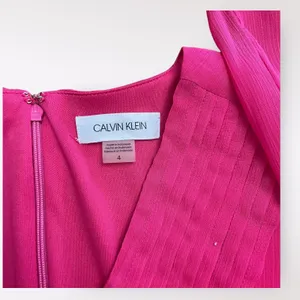 Calvin Klein Pink Pleated Chiffon 3/4 Sleeves V-Neck Short Dress‎ Size 4 thumbnail 2